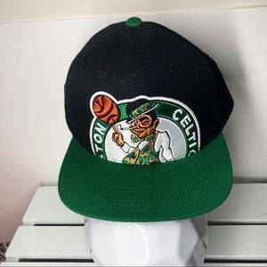 BOTSON CELTICS Mitchell and Ness NBA SnapBack hat EUC